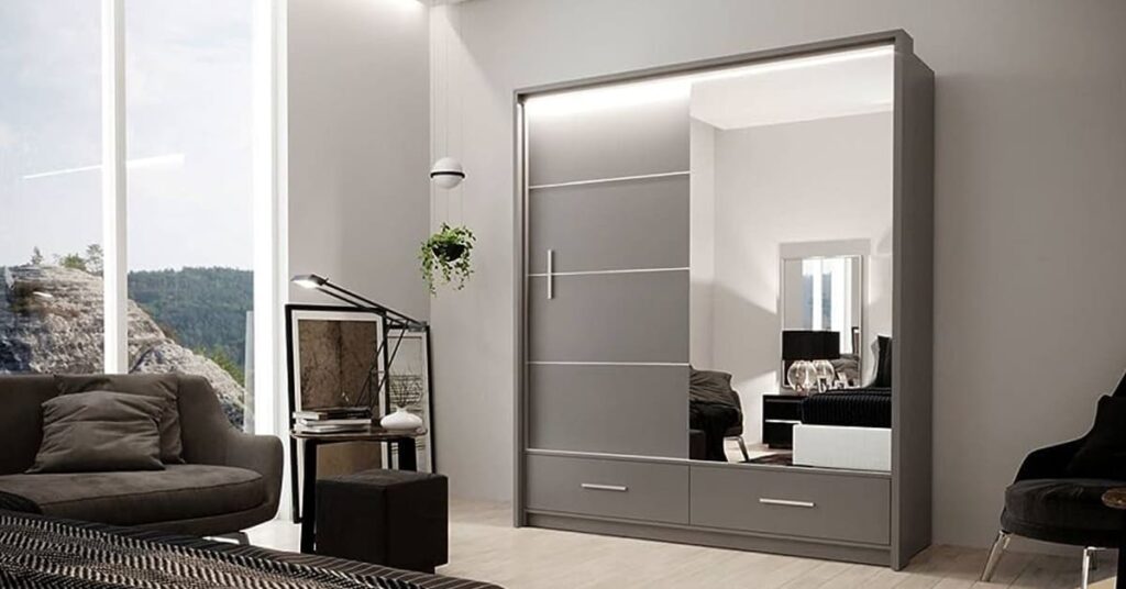 Reflecting Your Style with Mirrored Doors - High Gloss Wardrobe